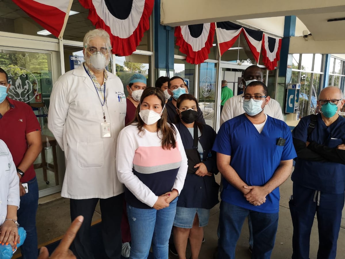 Médicos intensivistas alzan su voz en son de protesta. Video