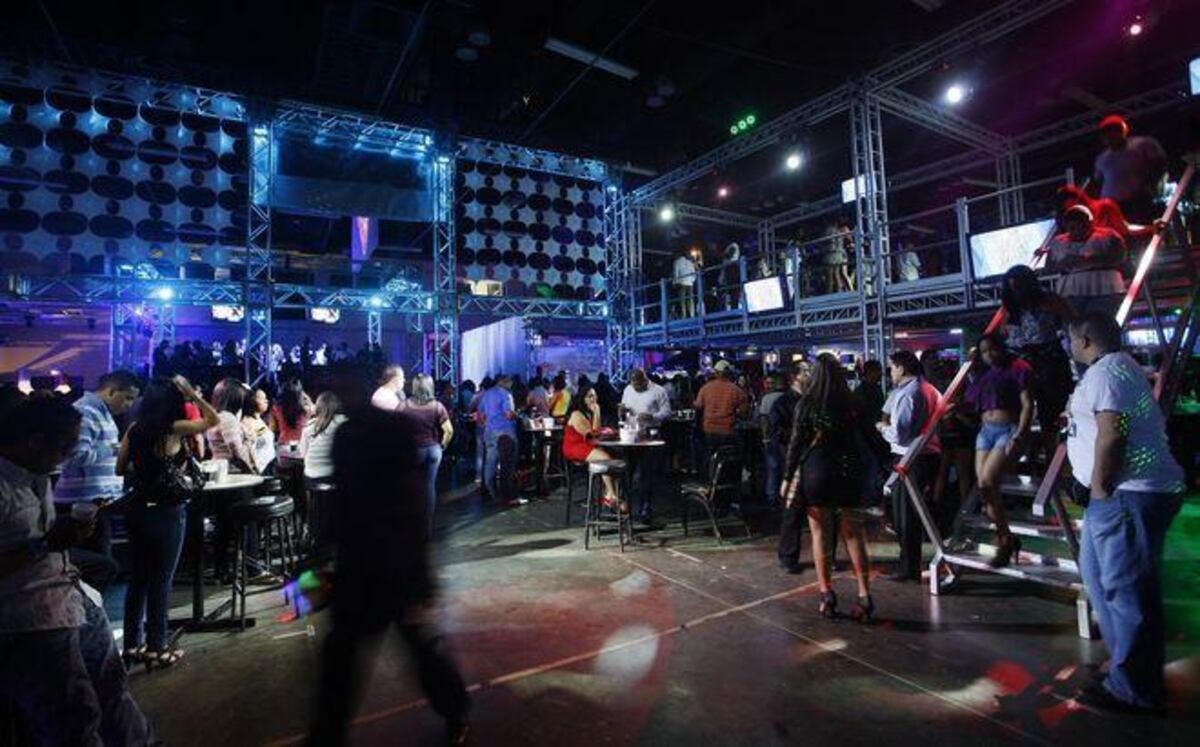 Prohíben consumo y venta de alcohol en áreas donde se desarrollará la JMJ