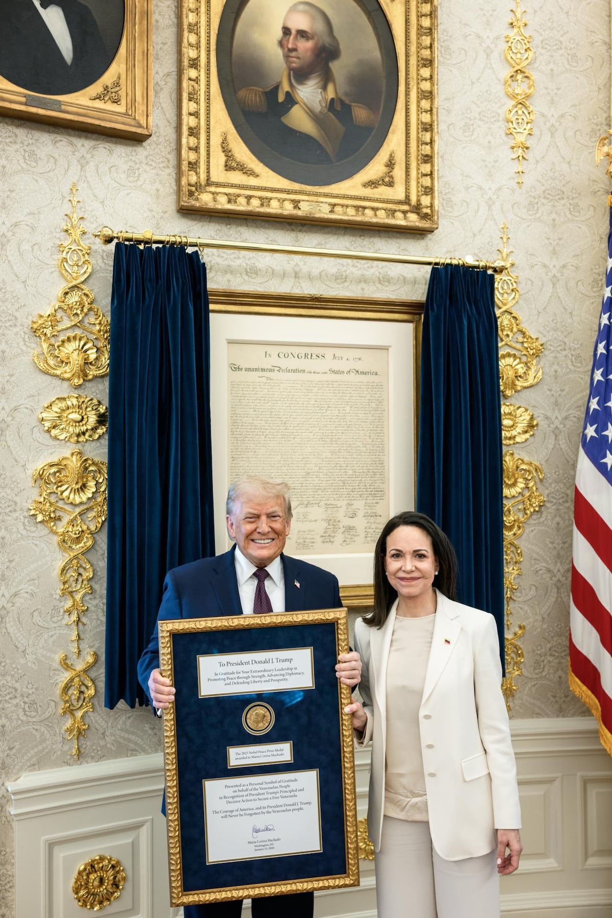 María Corina Machado entregó a Trump la medalla del Nobel enmarcada como ‘gratitud’