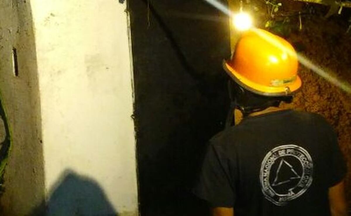 PRECAUCIÓN. Dos casas serán demolidas,varias familias afectadas tras el sismo