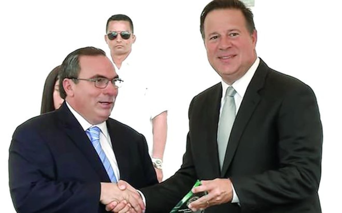 AGUACERO DE CRÍTICAS. Varela reacciona por poner fin a mora quirúrgica 