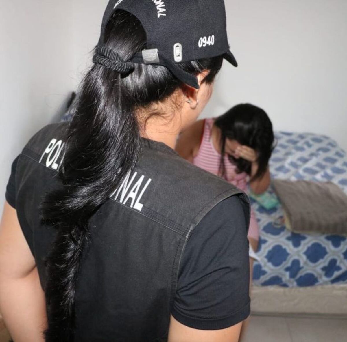 Rescatan a 4.Las ponían a tener relaciones sexuales y cobraban por ellas