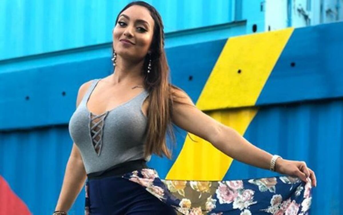Denisse Becerra gritó como loca al ver que su hija fue mordida por una culebra