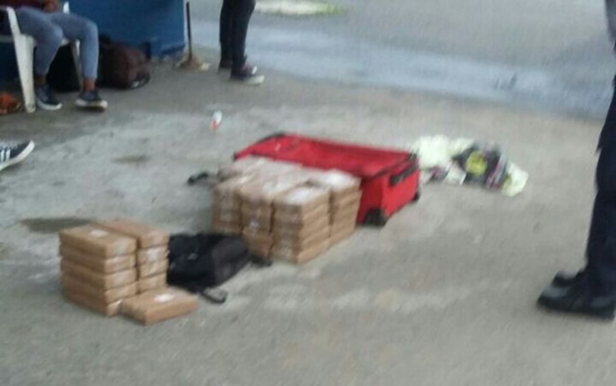 UTILIZAN CARRO OFICIAL. Para transportar droga en Chepo 