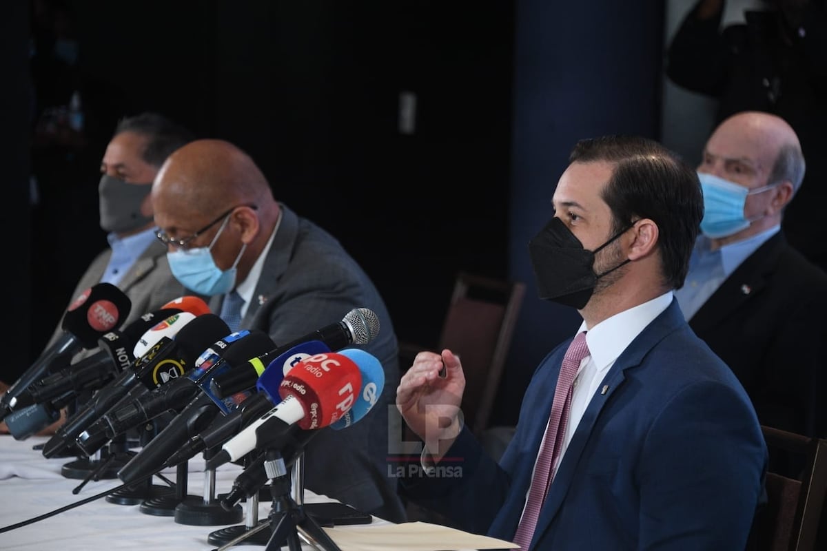 Gobierno mantiene en firme propuesta presentada a la empresa Cobre Panamá 