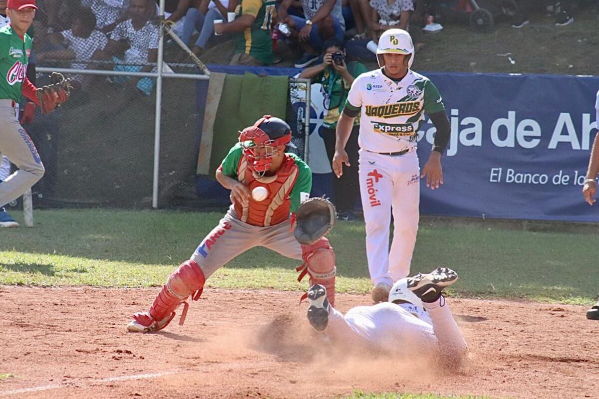 Arranca la serie de 8 del Campeonato Nacional de Béisbol Juvenil con 4 disputados encuentros