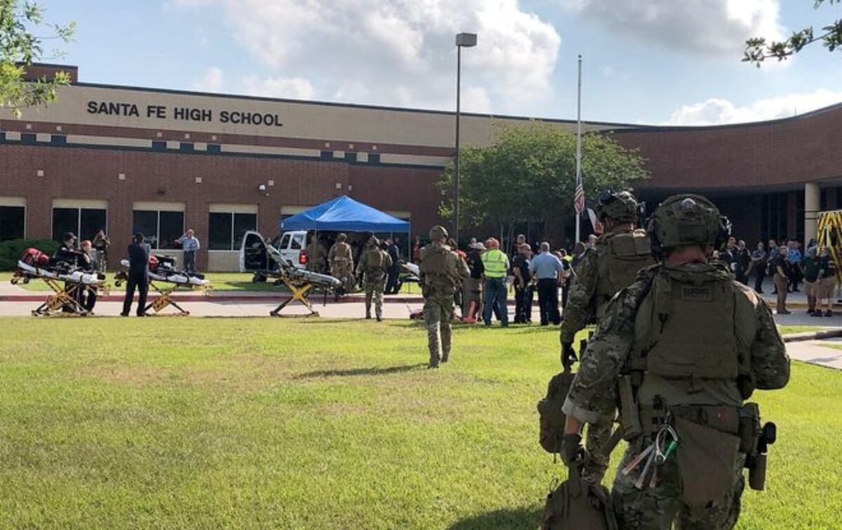 ¿Obsesionado con una chica? Estaba el tirador de la escuela de Santa Fe, Texas