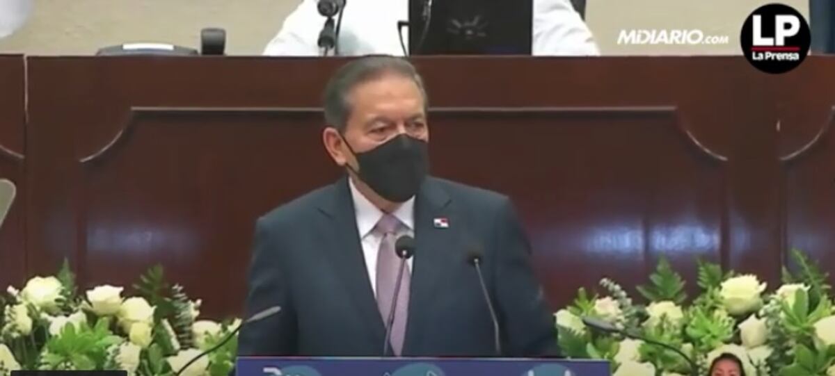 Presidente Cortizo confía en que podrá llegar al final de su mandato. Debe partir a un chequeo médico