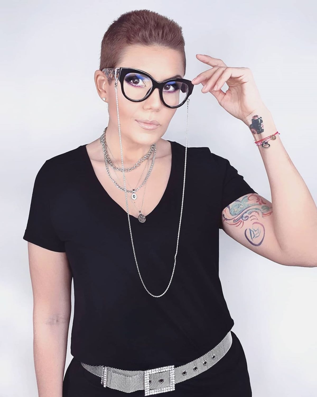 La inteligente respuesta de Gisela Tuñón a una mujer que le pidió que salga del clóset solo por tener su cabello corto