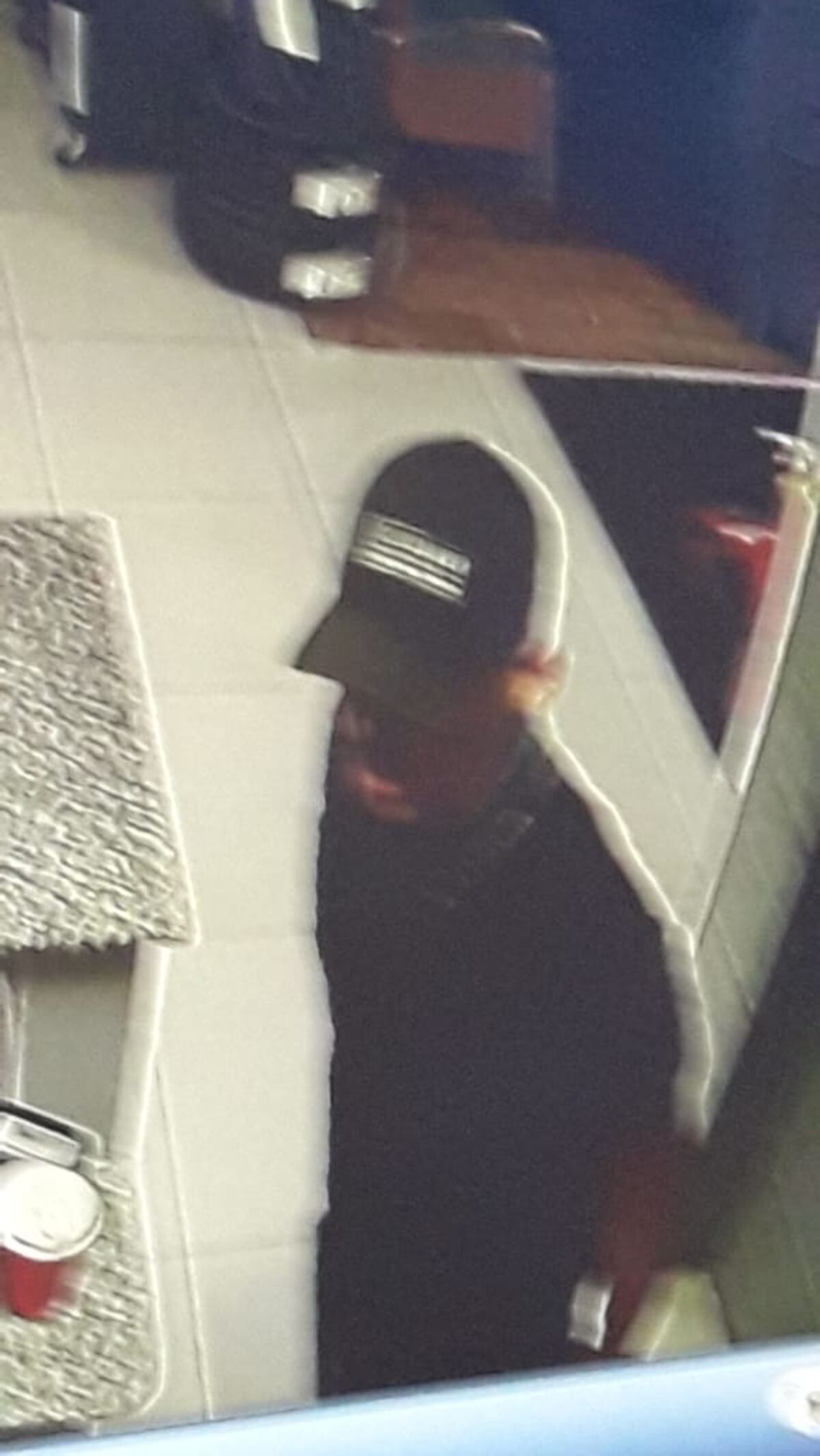 Asaltan local de Calle 50. Todo queda grabado. Video