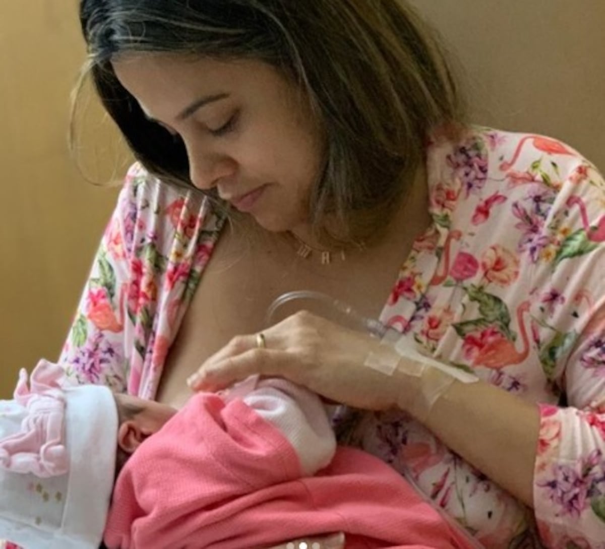 Se manda sola. Nació cuando quiso. Chef de TV, Alexis Sittón, ya es papá