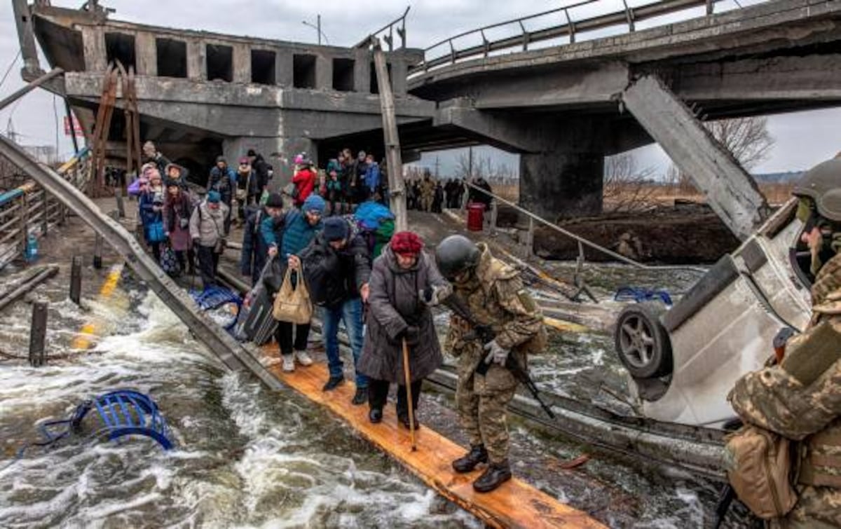 Ucrania dispuesta a ceder aspiraciones en diálogo con Rusia