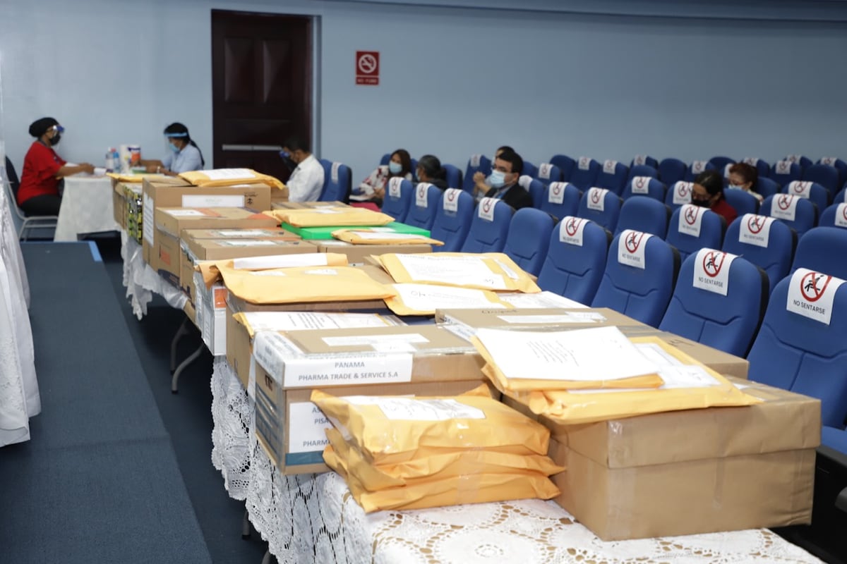 Unos 73 renglones en la compra de medicamentos quedaron desiertos en la CSS