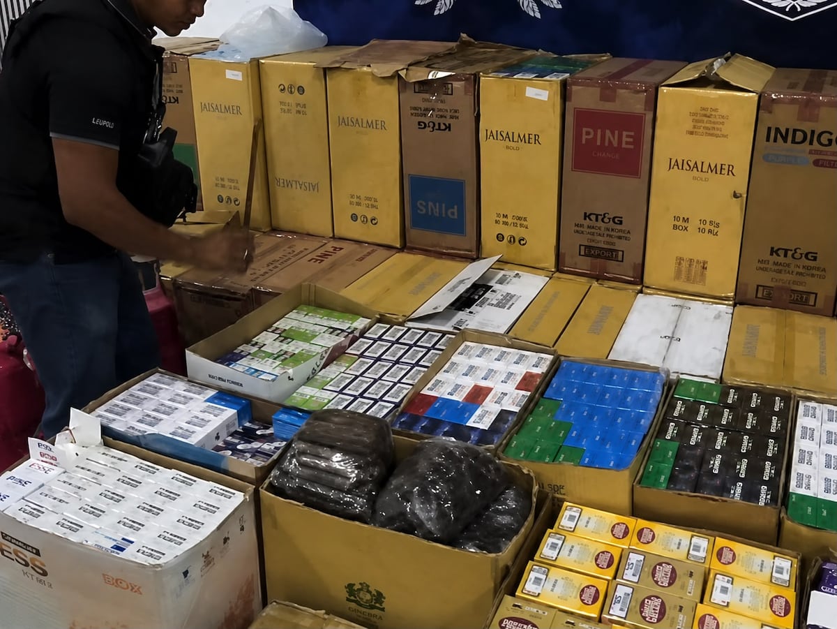 Incautan mercancía sin papeles y un vehículo usado para distribuirla en Calidonia