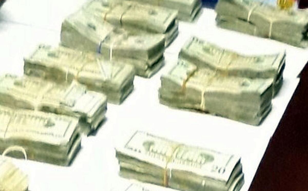 Hombre que le encontraron $50 mil dólares le formulan cargos por droga