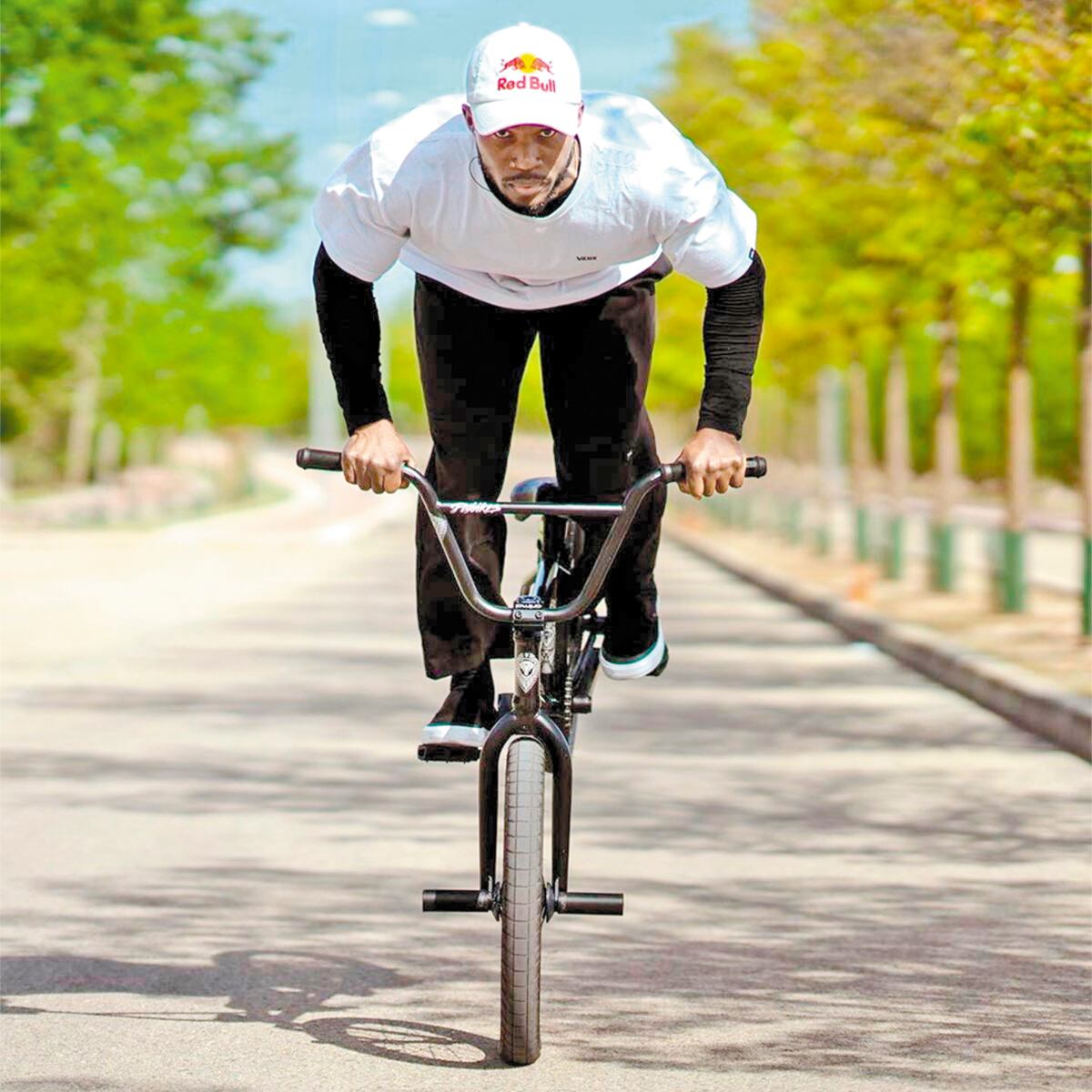 Courage Adams, el maestro del balance: así conquistó la élite mundial del BMX