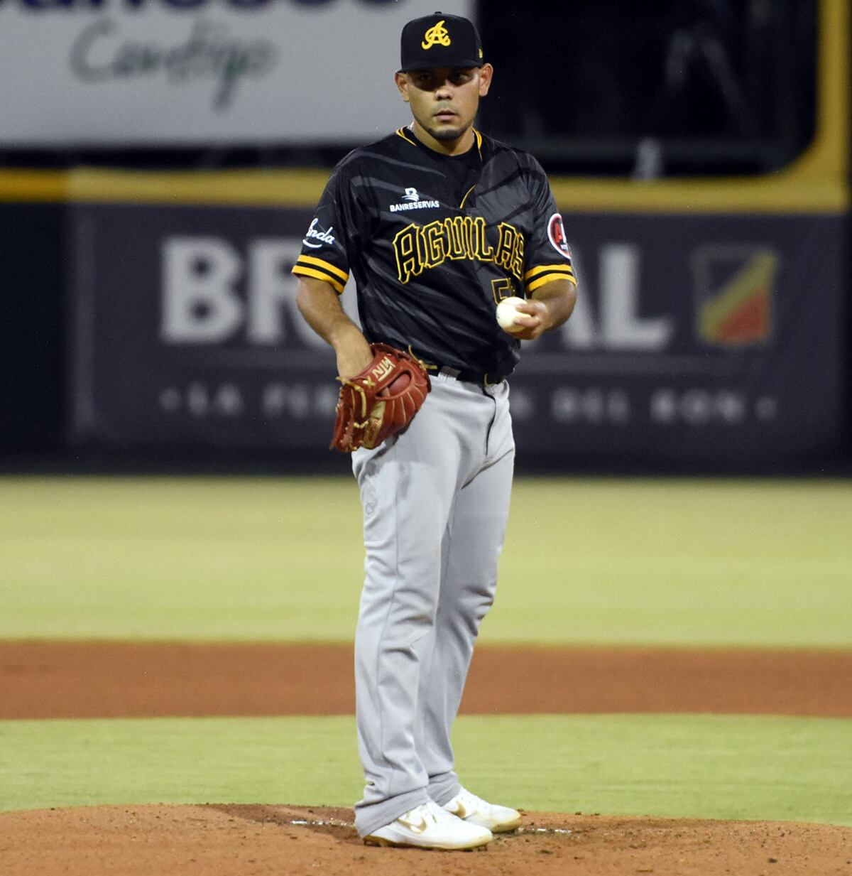 ¿Panamá o Dominicana? ¿Con quién lanzará Andy Otero en Mazatlán?