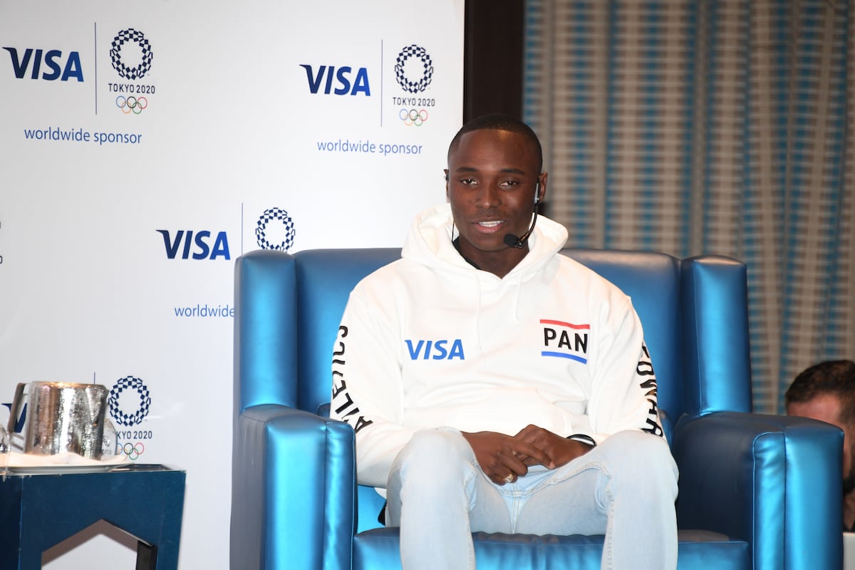 Alonso Edward no cree en coronavirus