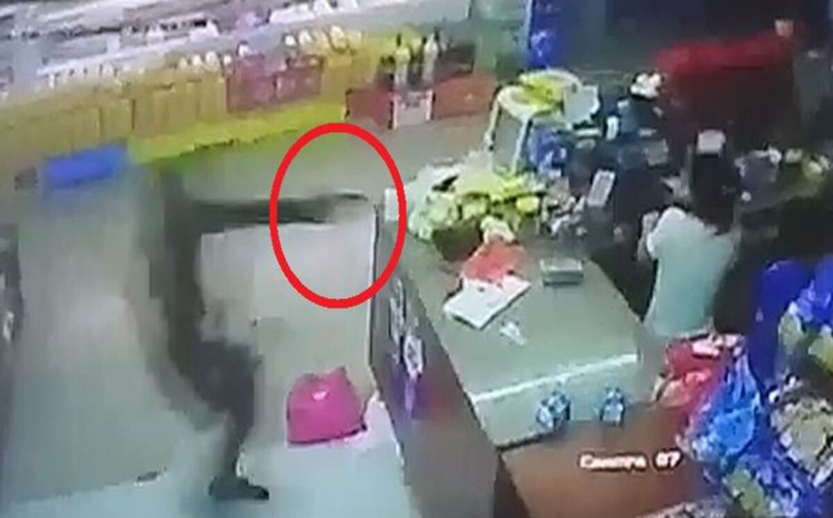 ¡SIN PIEDAD! Asesinan a joven de 17 años en Pedregal | VIDEO