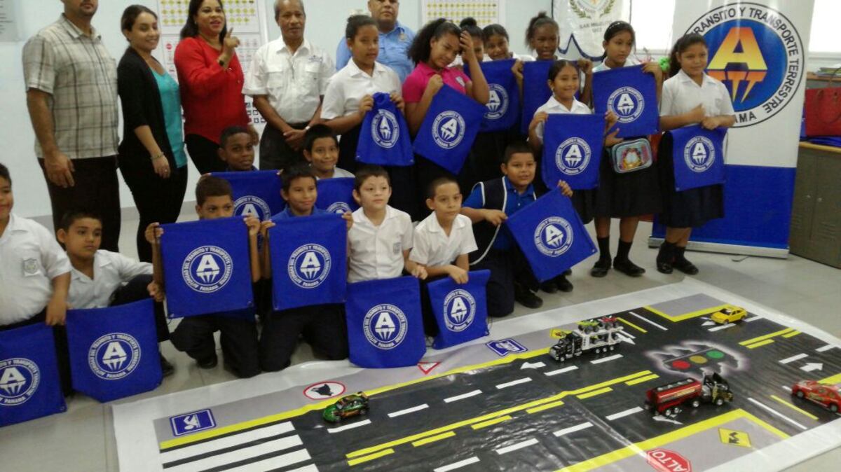 EDUCACIÓN VIAL. ATTT promueve los valores viales entre los estudiantes