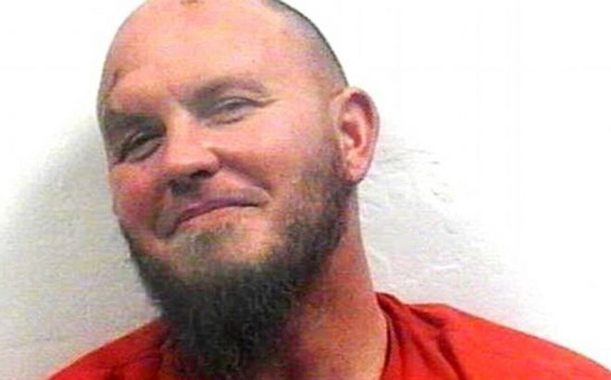 Ebrio confunde su casa con la del vecino y lo mata pensando que era intruso