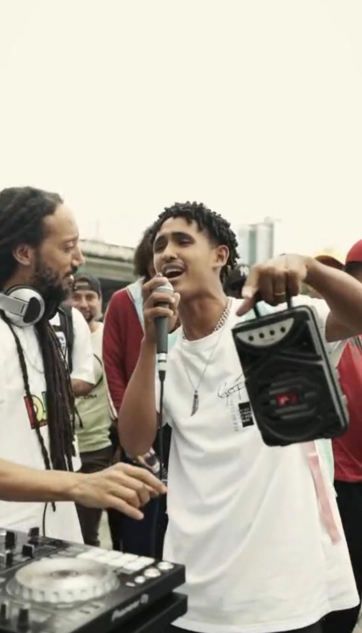 Freestyle, música y cultura: el movimiento urbano que lidera DJ Chiquidubs