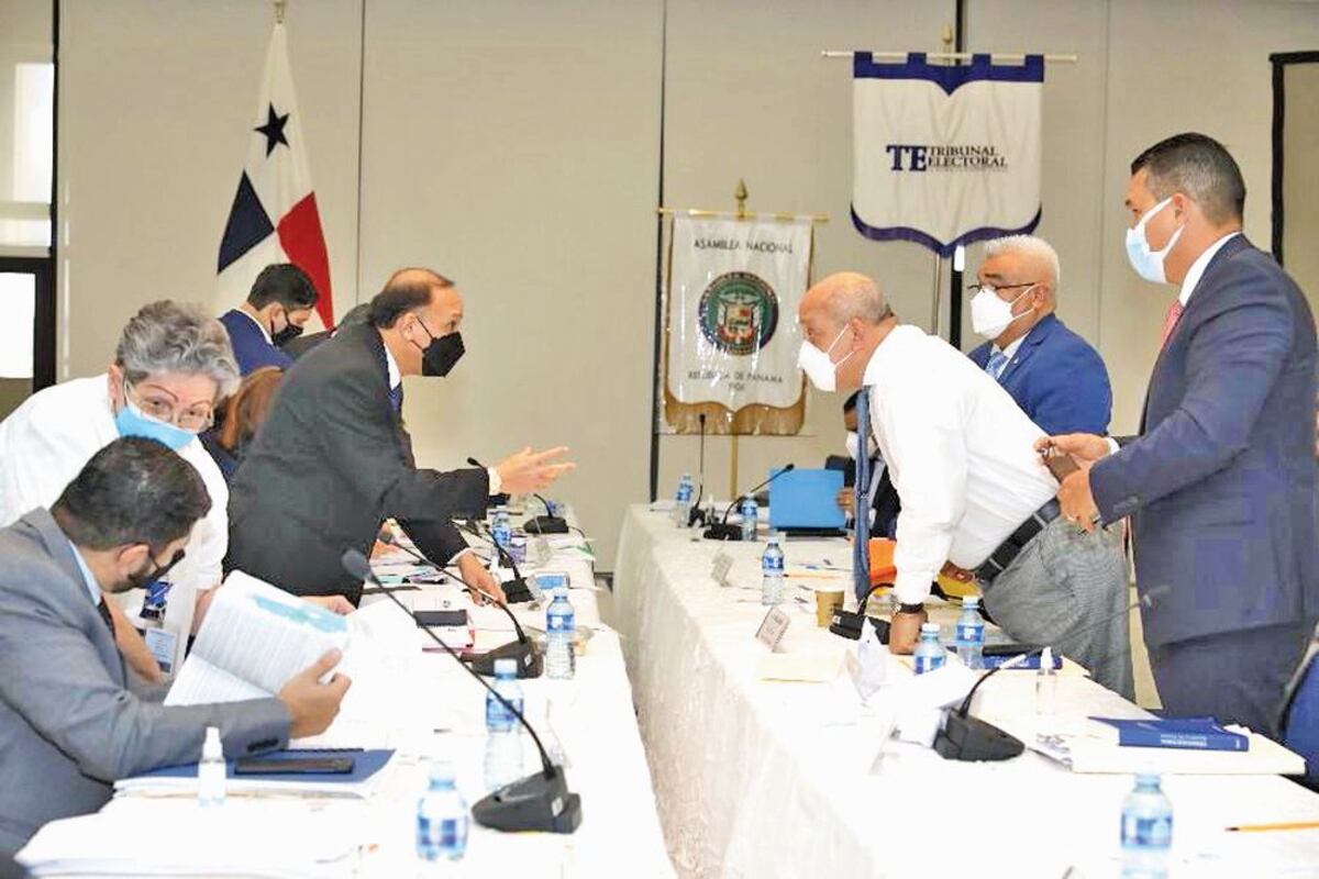 Polémicas reformas electorales vuelven al debate en la Asamblea Nacional