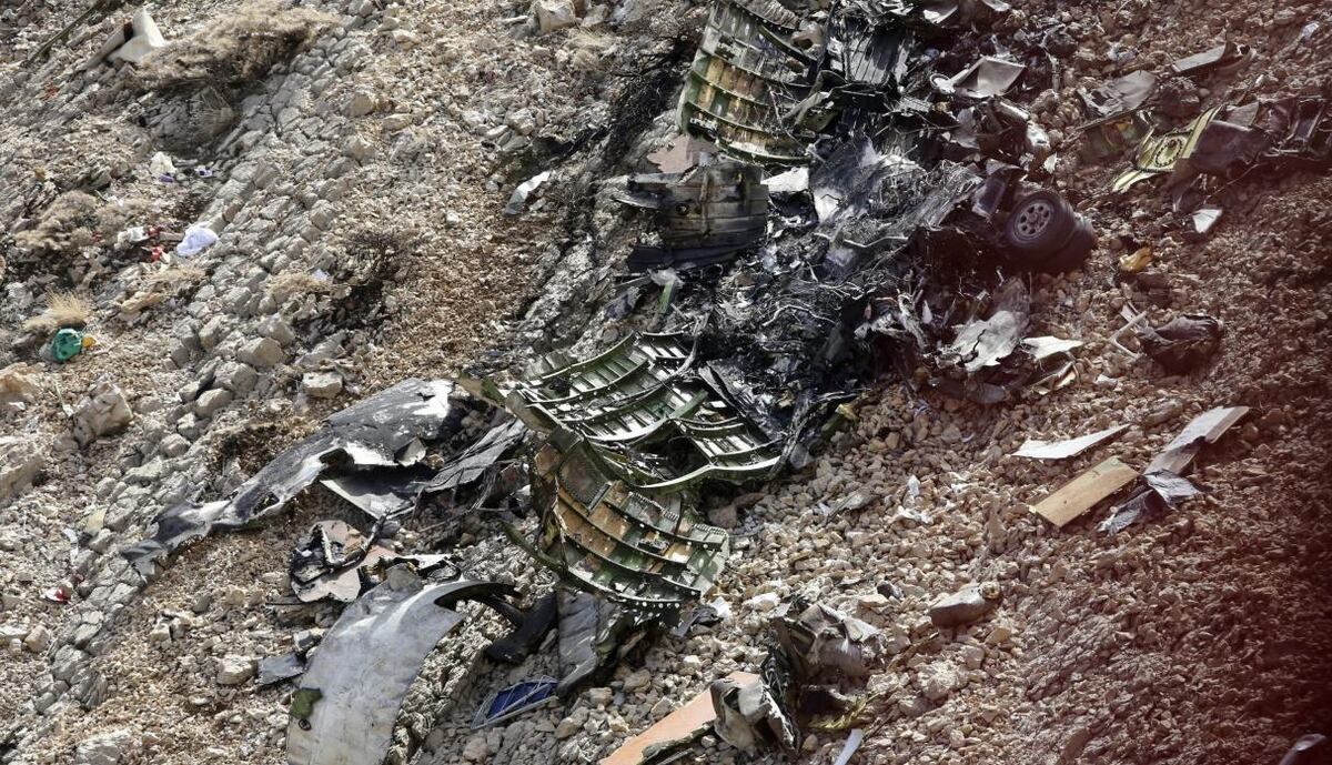 Celebra su despedida de soltera en Dubái y se estrella en jet privado con amigas