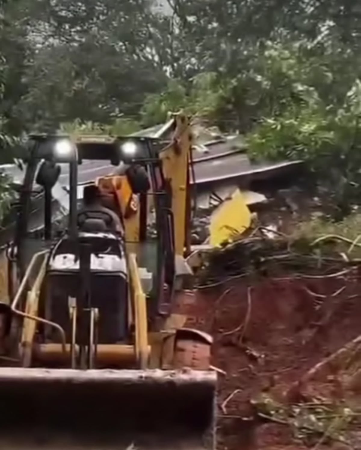 Tragedia en Veraguas: encuentran el cuerpo del Mayor Isaac Cano tras deslizamientos de tierra
