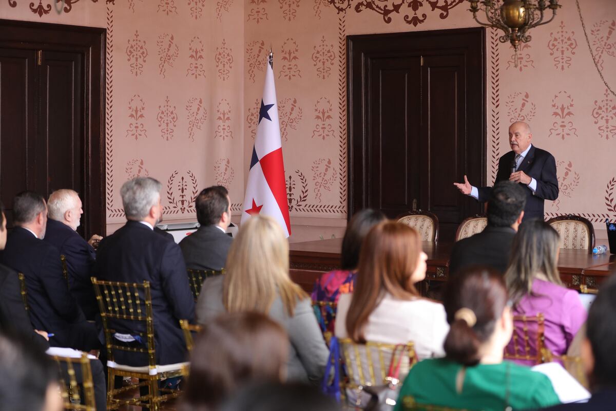 Senacyt y Sepresac lanzan cruzada para que la gente entienda y participe en la nueva Constitución