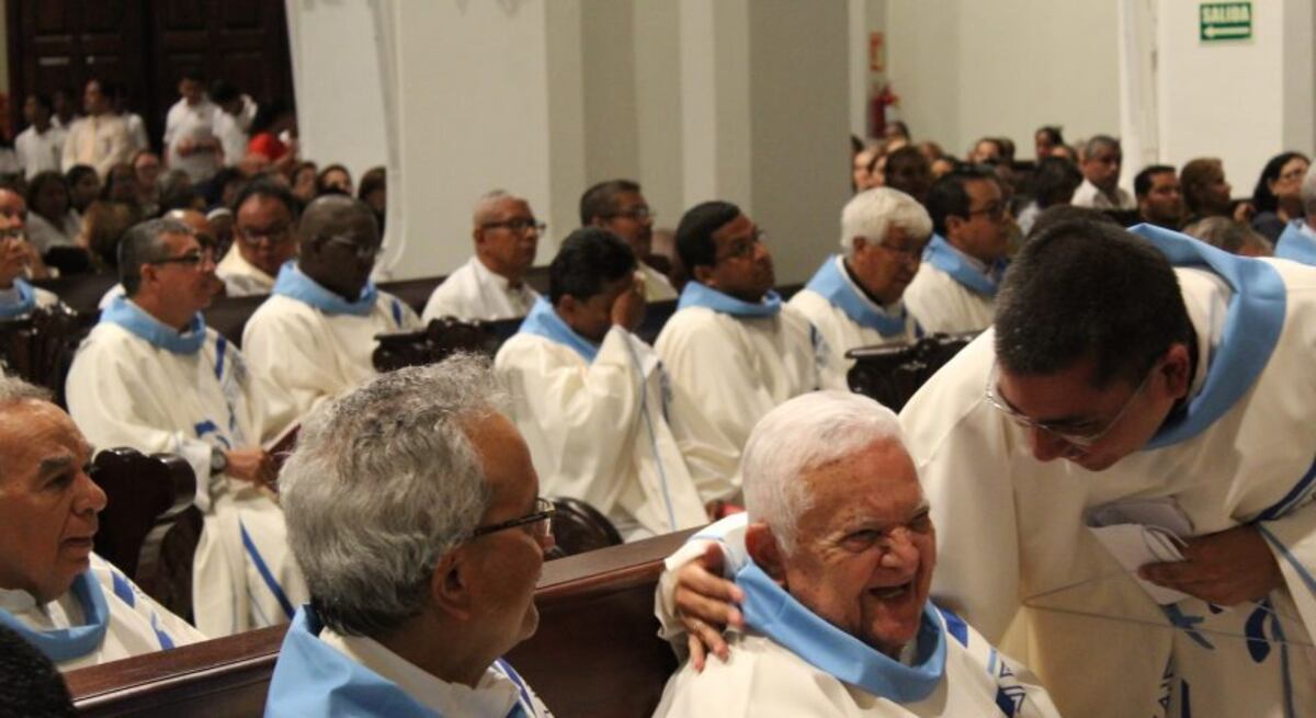 Último adiós de monseñor Vásquez Pinto será este jueves en la Catedral Metropolitana