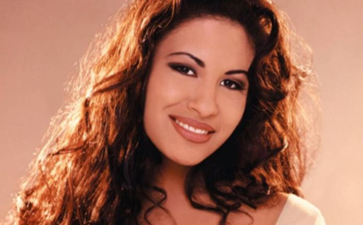 Nos dejó demasiado pronto. Selena estaría cumpliendo hoy 49 años