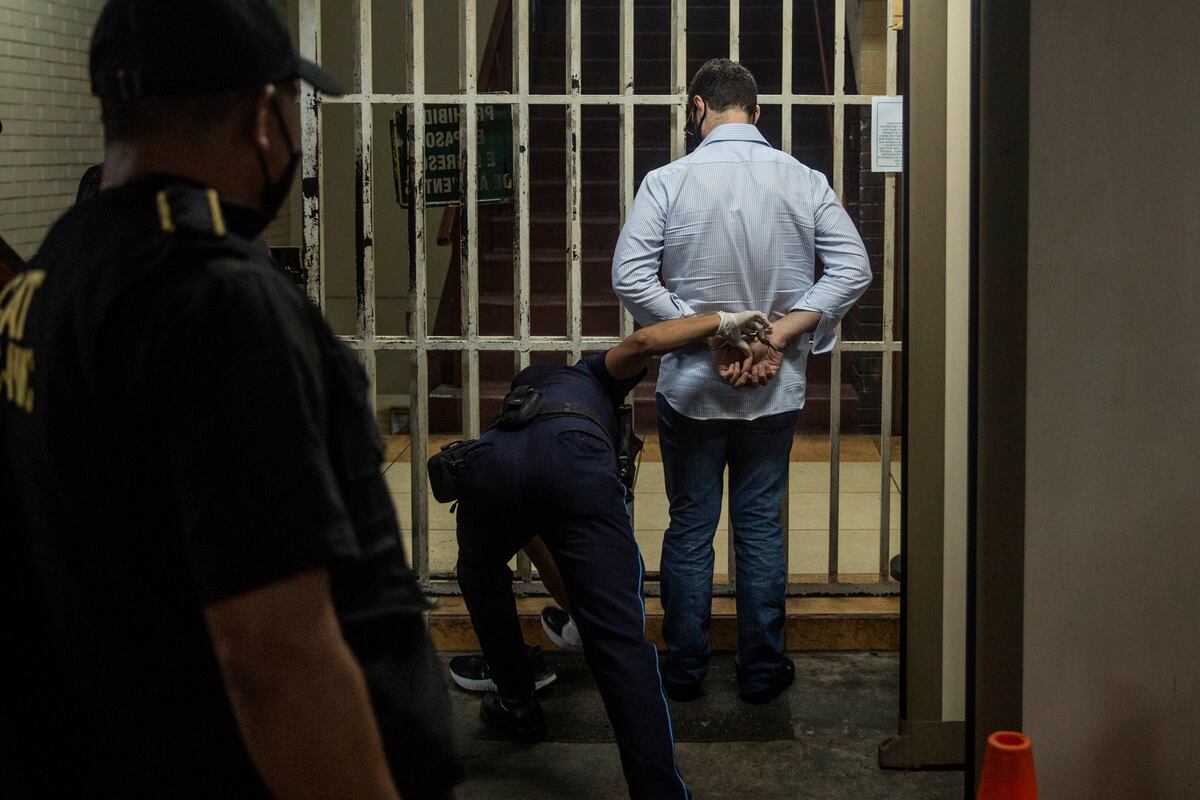 Niegan fianza a Ricardo Alberto Martinelli. Seguirá detenido