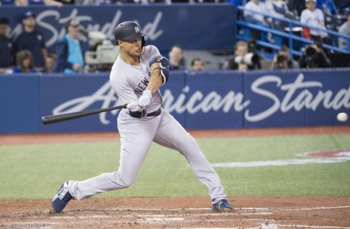 Stanton encendió los cañones desde el primer día