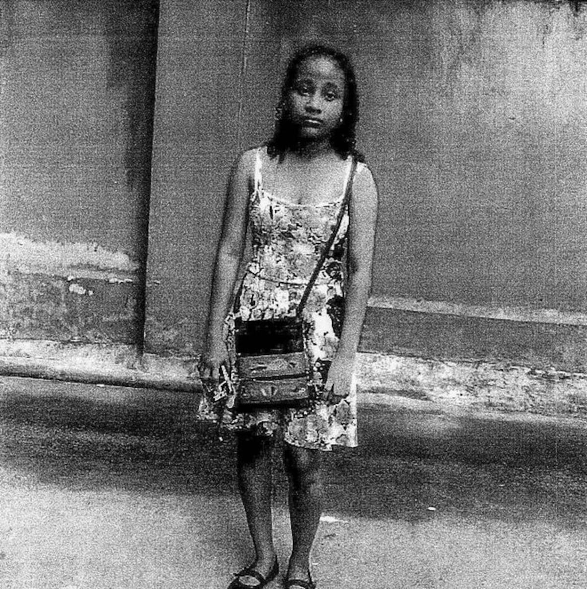 Desaparece chica de 16 años.Ministerio Público la busca. Familiares,desesperados