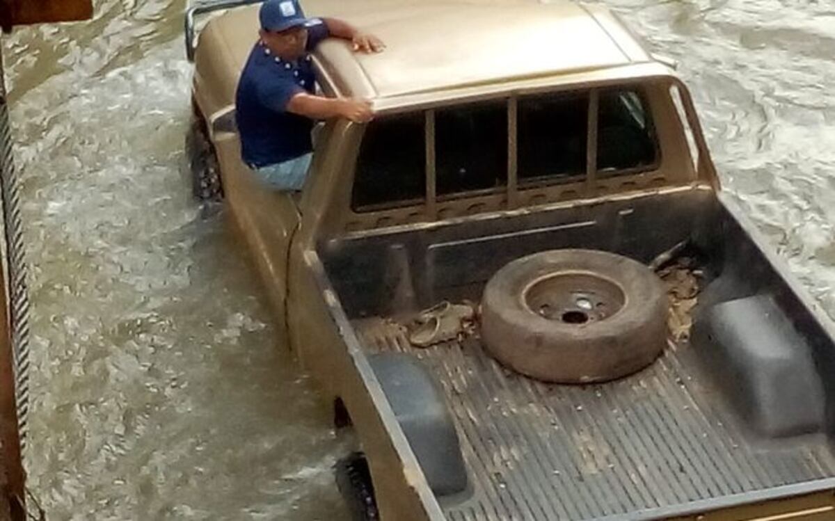 Donderis se emberraca otra vez. ¡La gente no entiende!