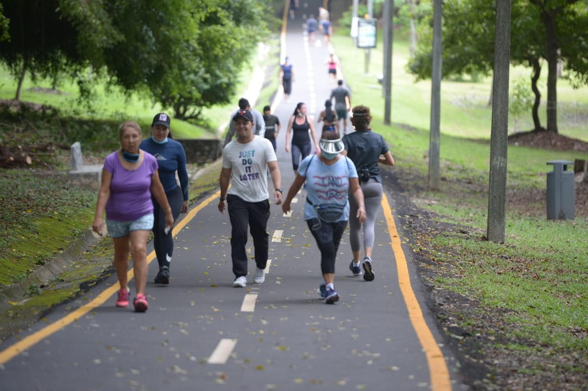 Director de la Región Metropolitana de Salud: ‘Lo que queda ahora es ser verdaderamente estrictos’