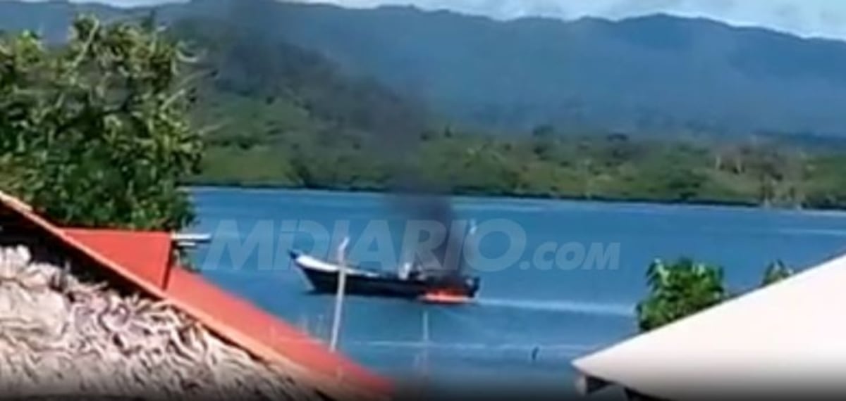 Se incendia bote del Senan en Guna Yala