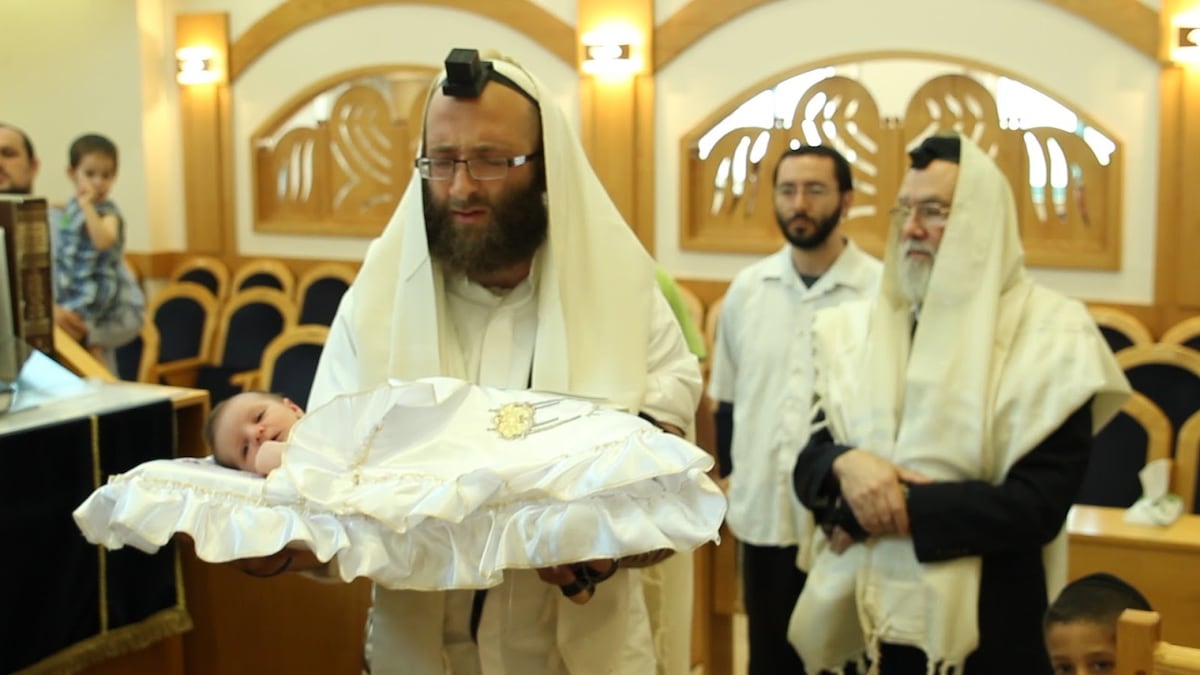 Islandia es el primer país europeo que busca prohibir la circuncisión