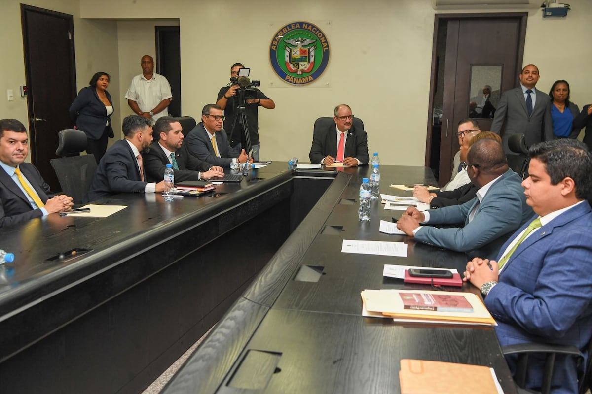 Cámara de Comercio exige a la Asamblea definir comisiones permanentes con urgencia