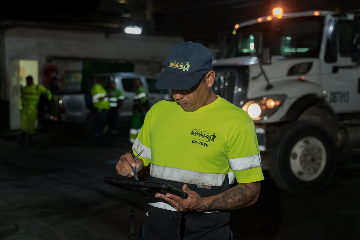 Revisalud mete más equipo a la calle para levantar la basura en San Miguelito