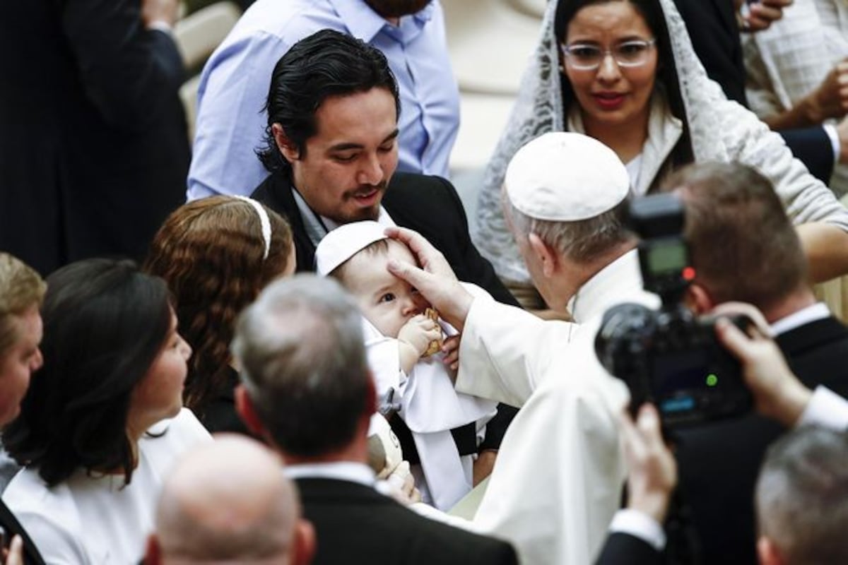 El papa Francisco aclara que por las misas no se debe pagar