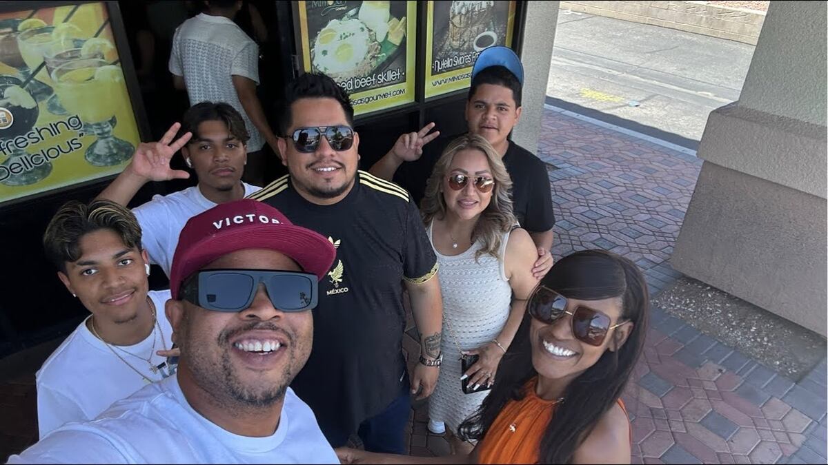 Asesinato en directo de los youtubers Finny Da Legend y Bubbly en Las Vegas