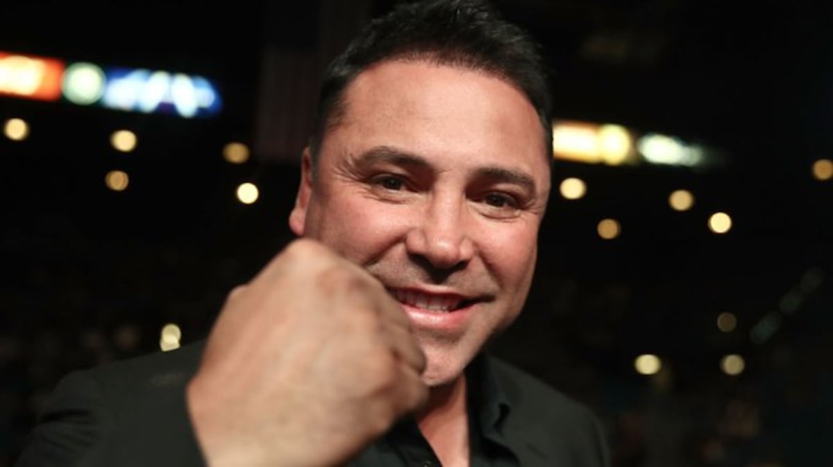 A los 47 años Oscar De La Hoya anuncia que volverá a pelear