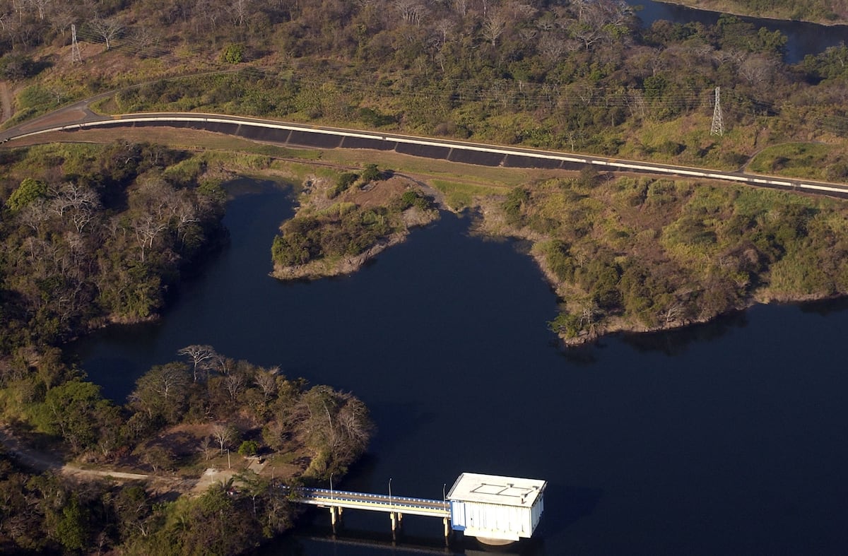 A recoger agua. Potabilizadora de Chilibre suspenderá operaciones dentro de poco