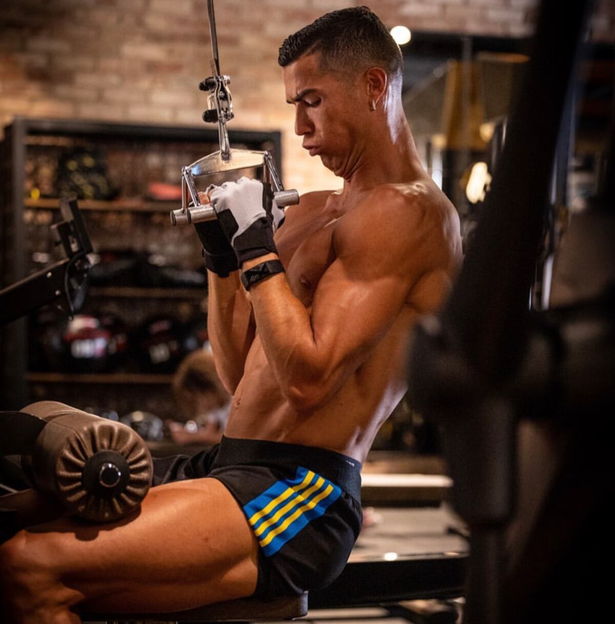 Cristiano Ronaldo se inyecta bótox en sus genitales y enciende las redes sociales