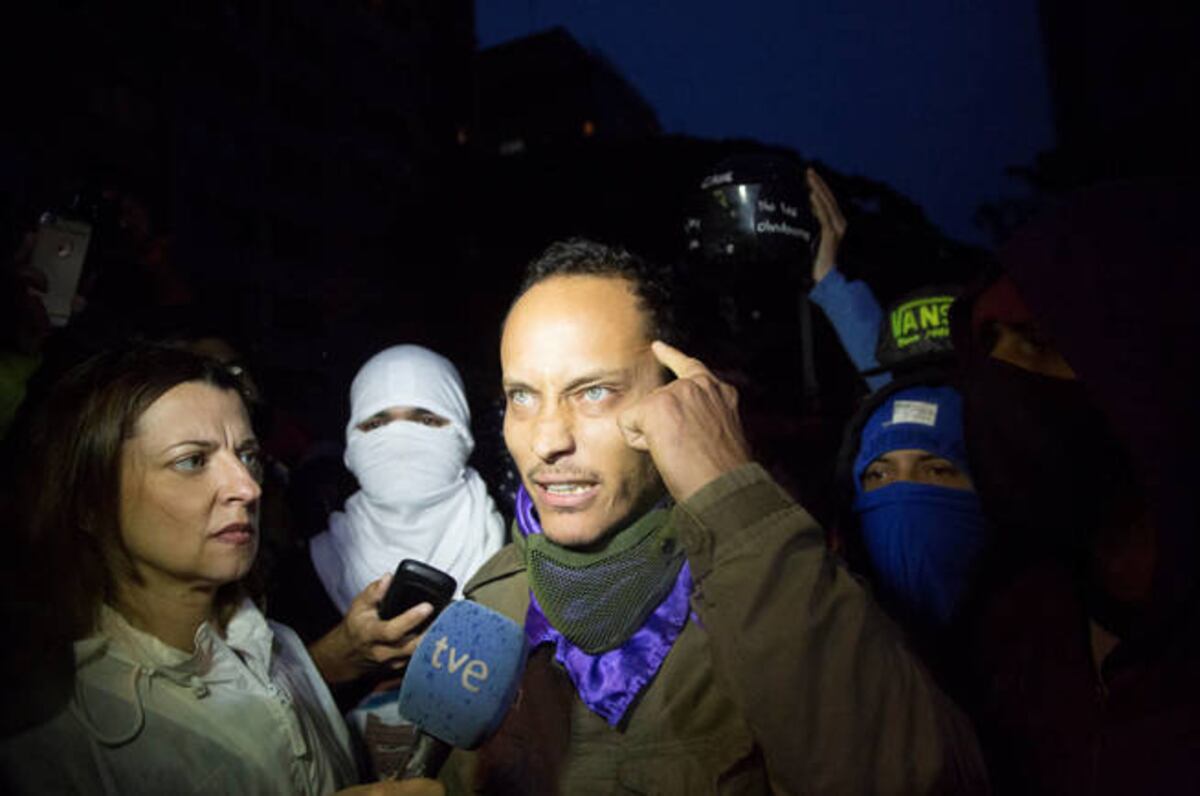 ¡Nada de los cuerpos! Familiares de Óscar Pérez y abatidos reclaman cadáveres