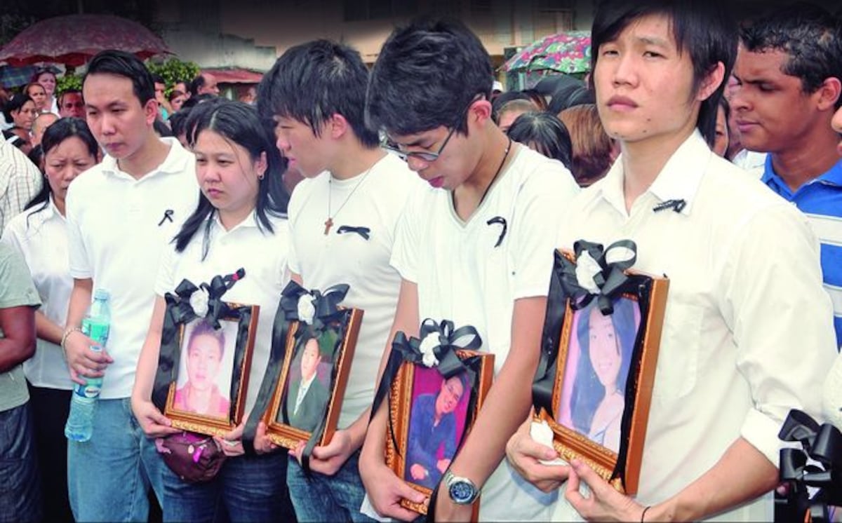 Casa donde fueron sepultados 5 jóvenes, permanece abandonada, casi en ruinas 