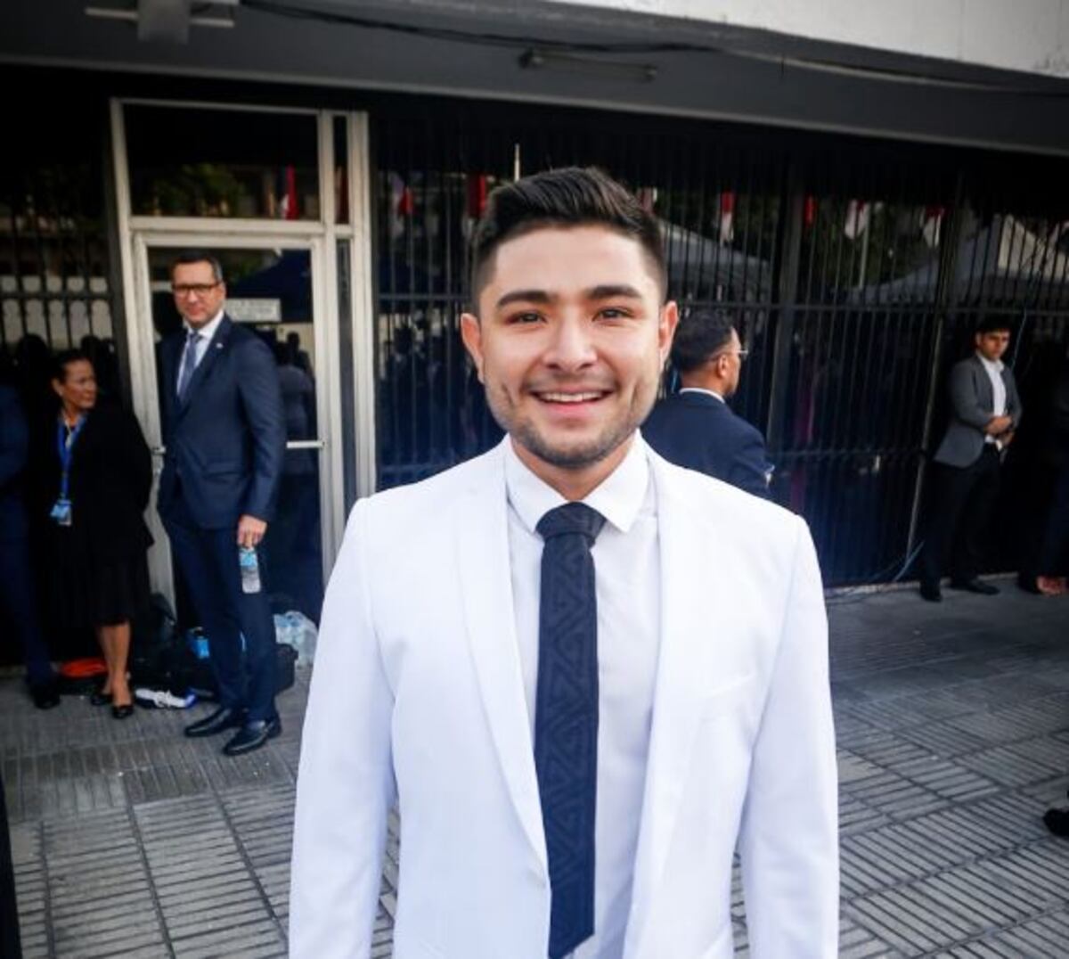 Eduardo Gaitán destina $1 millón del subsidio electoral al Hospital Oncológico