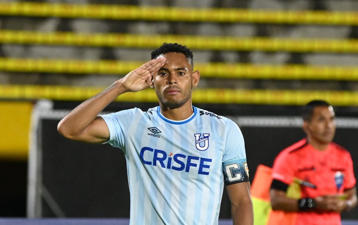 Ismael Díaz rompe las redes en Ecuador